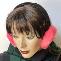 Eclection Ottawa gives you Canadian-made 100% sheepskin earmuffs in 11 bright and neutral colours. These soft and fun sheepskin earmuffs have lots of nice, warm, coverage and are also fully lined with short sheepskin on the inside to keep you warm and toasty. They feature a new suede-covered headband that you can wear as is or turned at 90 degrees for smaller-headed folks. Hot pink short haired sheepskin. Black headband